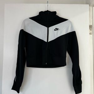 Cropped Nike Jacket